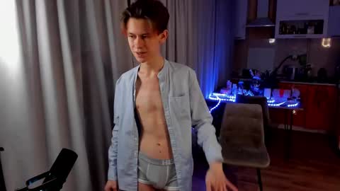 Andrew online show from 27, 2, 2025