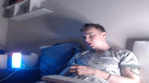 Snapshot of andrian_sweety chatting on 4, 4, 2026 andrian_sweety online show from 4, 4, 2026