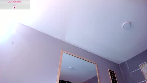      online show from 18, 1, 2025