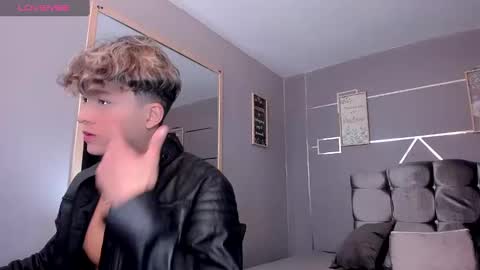      online show from 24, 1, 2025