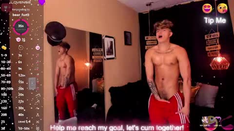 Snapshot of andrius_24 chatting on 29, 5, 2026 online show from 29, 5, 2026