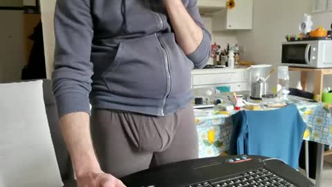 androx77 online show from 9, 3, 2025