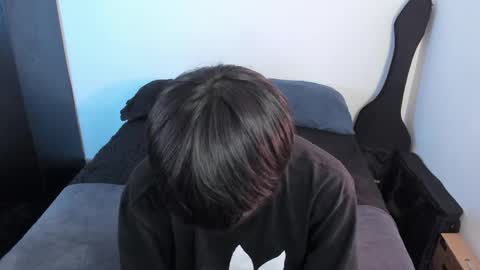 Snapshot of andy_bankai chatting on 14, 4, 2026 twx Andy twink3 online show from 14, 4, 2026