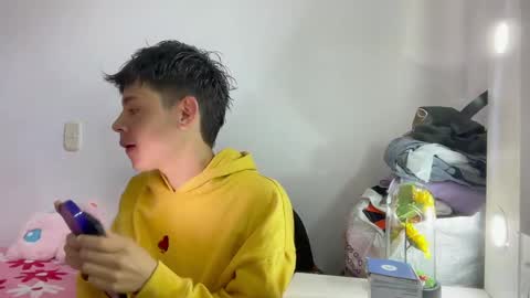 Snapshot of andy_belier chatting on 21, 4, 2026 Andy online show from 21, 4, 2026