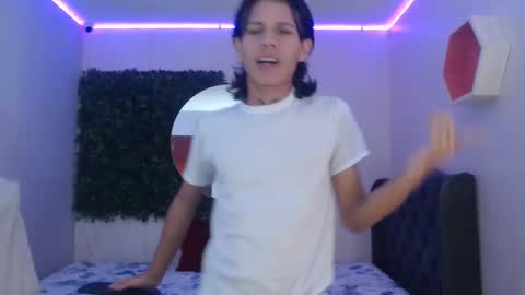 andy_dan1 online show from 30, 1, 2025