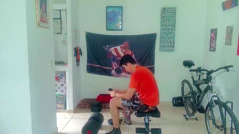 Snapshot of andy_gray01 chatting on 22, 10, 2025 Andy Gray online show from 22, 10, 2025