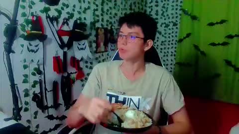 Snapshot of andy_gray01 chatting on 25, 11, 2025 Andy Gray online show from 25, 11, 2025