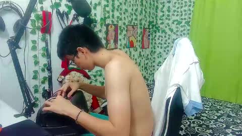 Snapshot of andy_gray01 chatting on 30, 11, 2025 Andy Gray online show from 30, 11, 2025