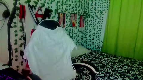 Snapshot of andy_gray01 chatting on 2, 12, 2025 Andy Gray online show from 2, 12, 2025