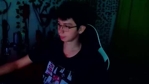 Snapshot of andy_gray01 chatting on 5, 12, 2025 Andy Gray online show from 5, 12, 2025