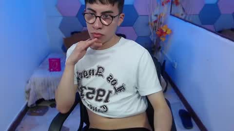 Andy online show from 4, 7, 2026