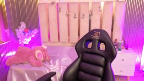 Snapshot of andy_tay1 chatting on 1, 12, 2025 Andy tay online show from 1, 12, 2025