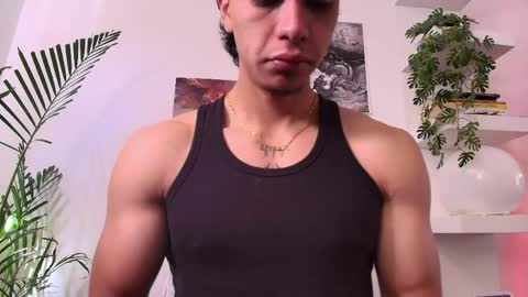 andypalmerr online show from 9, 5, 2026