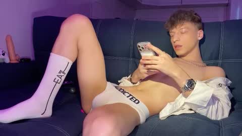 AndyTwinkkk online show from 17, 3, 2026