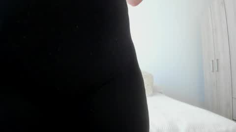 Snapshot of andyylove_jk chatting on 18, 4, 2026 Andy online show from 18, 4, 2026