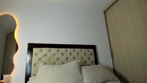 Snapshot of aneko_morii chatting on 20, 3, 2026 online show from 20, 3, 2026