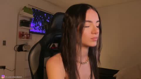      online show from 13, 11, 2025