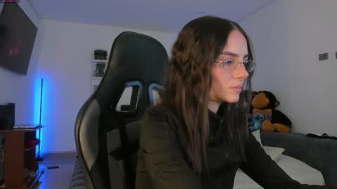      online show from 7, 3, 2026