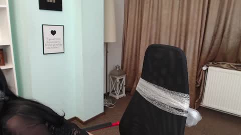 Snapshot of aneshereforu chatting on 26, 12, 2024 Anes online show from 26, 12, 2024