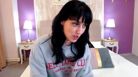 Snapshot of aneshereforu chatting on 19, 2, 2025 Anes online show from 19, 2, 2025