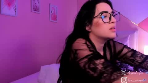 Snapshot of angeel_fox chatting on 18, 4, 2026 Angel online show from 18, 4, 2026