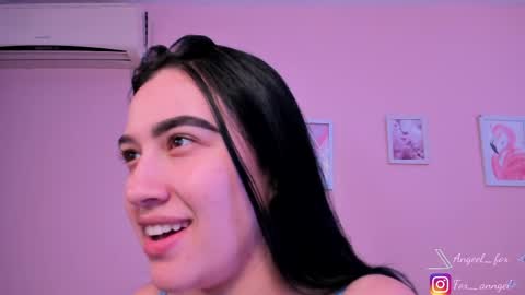 Snapshot of angeel_fox chatting on 9, 5, 2026 Angel online show from 9, 5, 2026