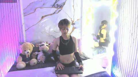 angeel_tay online show from 7, 6, 2026