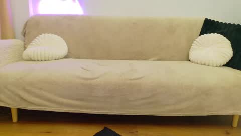 angel__vibe online show from 15, 4, 2026