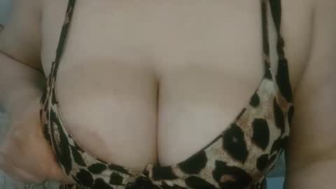 Angel coco online show from 15, 12, 2025