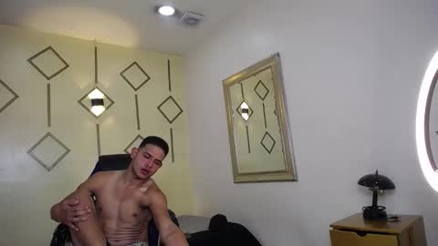 Snapshot of angel_dusstt chatting on 21, 11, 2025 Angel Dusstt online show from 21, 11, 2025