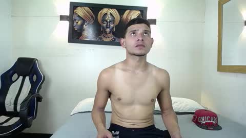 Snapshot of angel_dusstt chatting on 3, 12, 2025 Angel Dusstt online show from 3, 12, 2025