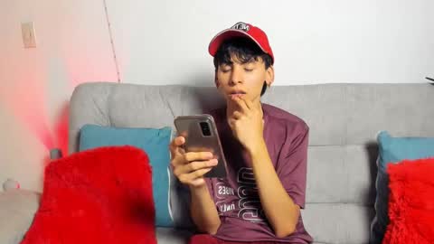 Snapshot of angel_dustt1 chatting on 6, 6, 2026 angel_dustt1 online show from 6, 6, 2026