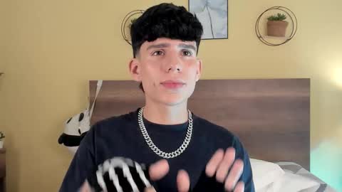 Snapshot of angel_eros_ chatting on 14, 2, 2026 Angel online show from 14, 2, 2026