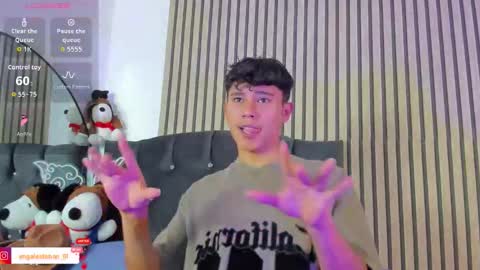 Snapshot of angel_esteban_fx chatting on 2, 3, 2026 ngel Esteban online show from 2, 3, 2026