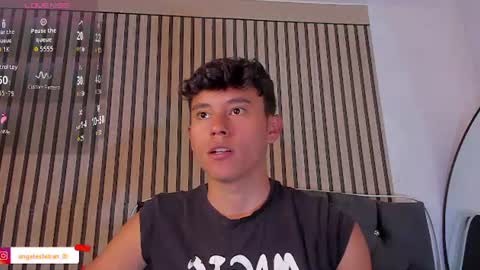 ngel Esteban  online show from 2, 7, 2026