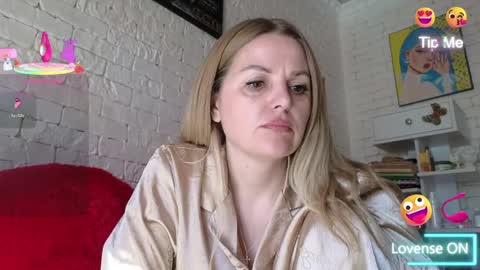 Snapshot of angel_girllovemy chatting on 27, 4, 2026 ANGEL online show from 27, 4, 2026