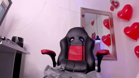 angel hardy online show from 15, 2, 2026