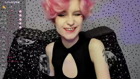 Snapshot of angel_julles chatting on 11, 4, 2026 Angel Dust online show from 11, 4, 2026