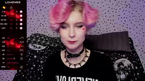 Snapshot of angel_julles chatting on 12, 4, 2026 Angel Dust online show from 12, 4, 2026