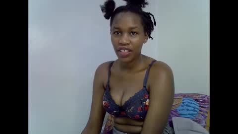 angel_mia5 online show from 25, 11, 2025