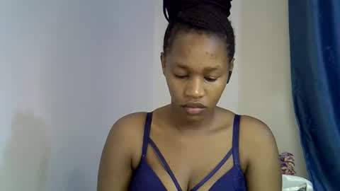 Snapshot of angel_mia5 chatting on 17, 3, 2026 angel_mia5 online show from 17, 3, 2026