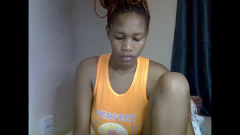 Snapshot of angel_mia5 chatting on 6, 4, 2026 angel_mia5 online show from 6, 4, 2026