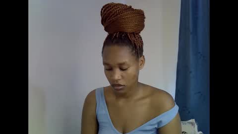 Snapshot of angel_mia5 chatting on 9, 4, 2026 angel_mia5 online show from 9, 4, 2026