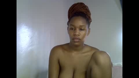 Snapshot of angel_mia5 chatting on 25, 4, 2026 angel_mia5 online show from 25, 4, 2026