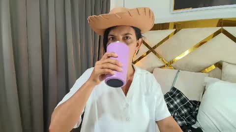 Snapshot of angel_perverted1 chatting on 29, 5, 2026 Nicolle online show from 29, 5, 2026