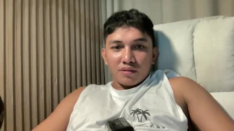 Snapshot of angel_rafael chatting on 23, 1, 2025 angel_rafael online show from 23, 1, 2025