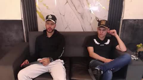 Snapshot of angel_villareal_ chatting on 21, 3, 2026 angel_villareal_ online show from 21, 3, 2026