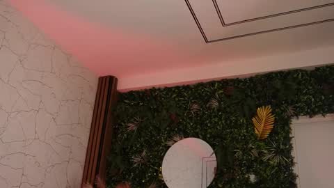 Snapshot of angel_wow_ chatting on 4, 12, 2025 Anysia online show from 4, 12, 2025