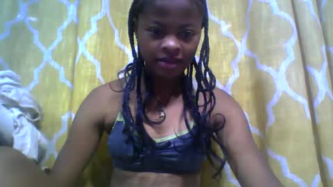 angela166093 online show from 12, 11, 2025