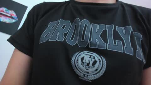 Snapshot of angela_donnato chatting on 25, 2, 2025 A N G E LA. online show from 25, 2, 2025